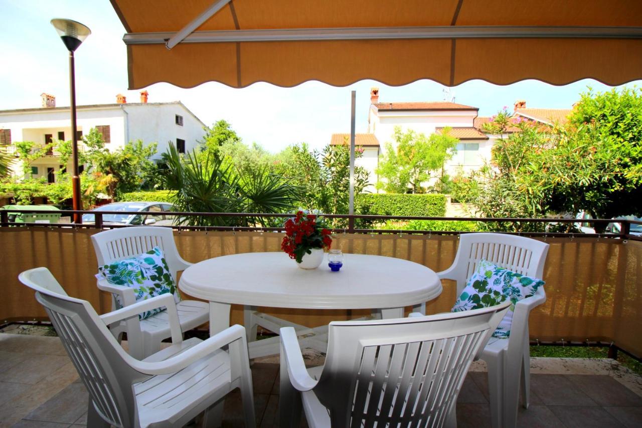 Apartment Livija Near The Porec